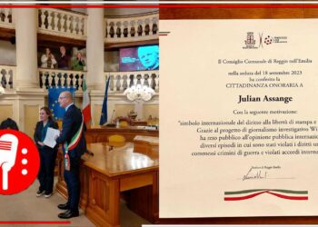 Se le ha otorgado la ciudadanía honorífica de la ciudad de Reggio Emilia, Italia, al periodista Julian Assange (FOTOS)