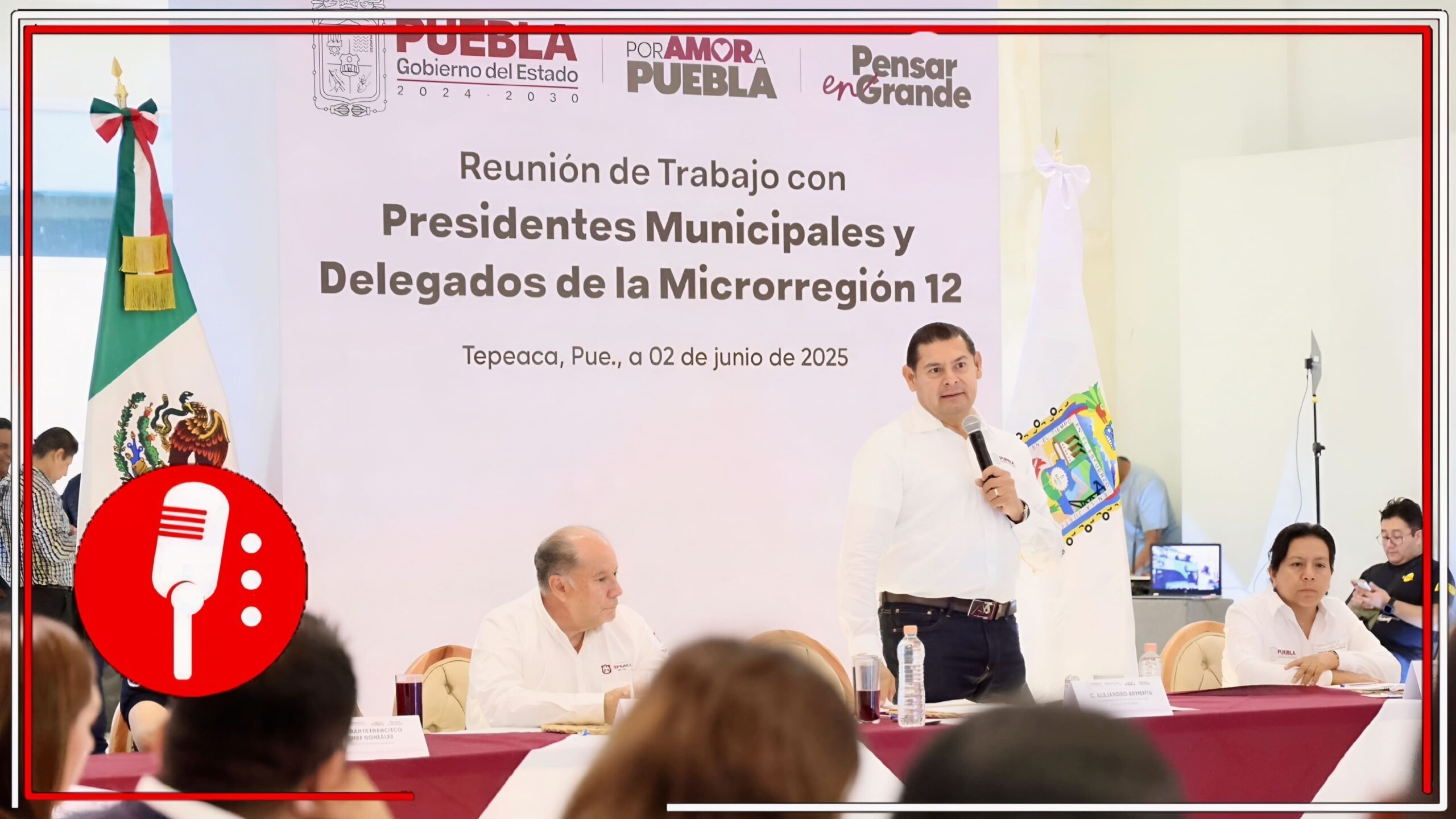 Alejandro Armenta entrega apoyos del programa de obra comunitaria en Tepeaca
