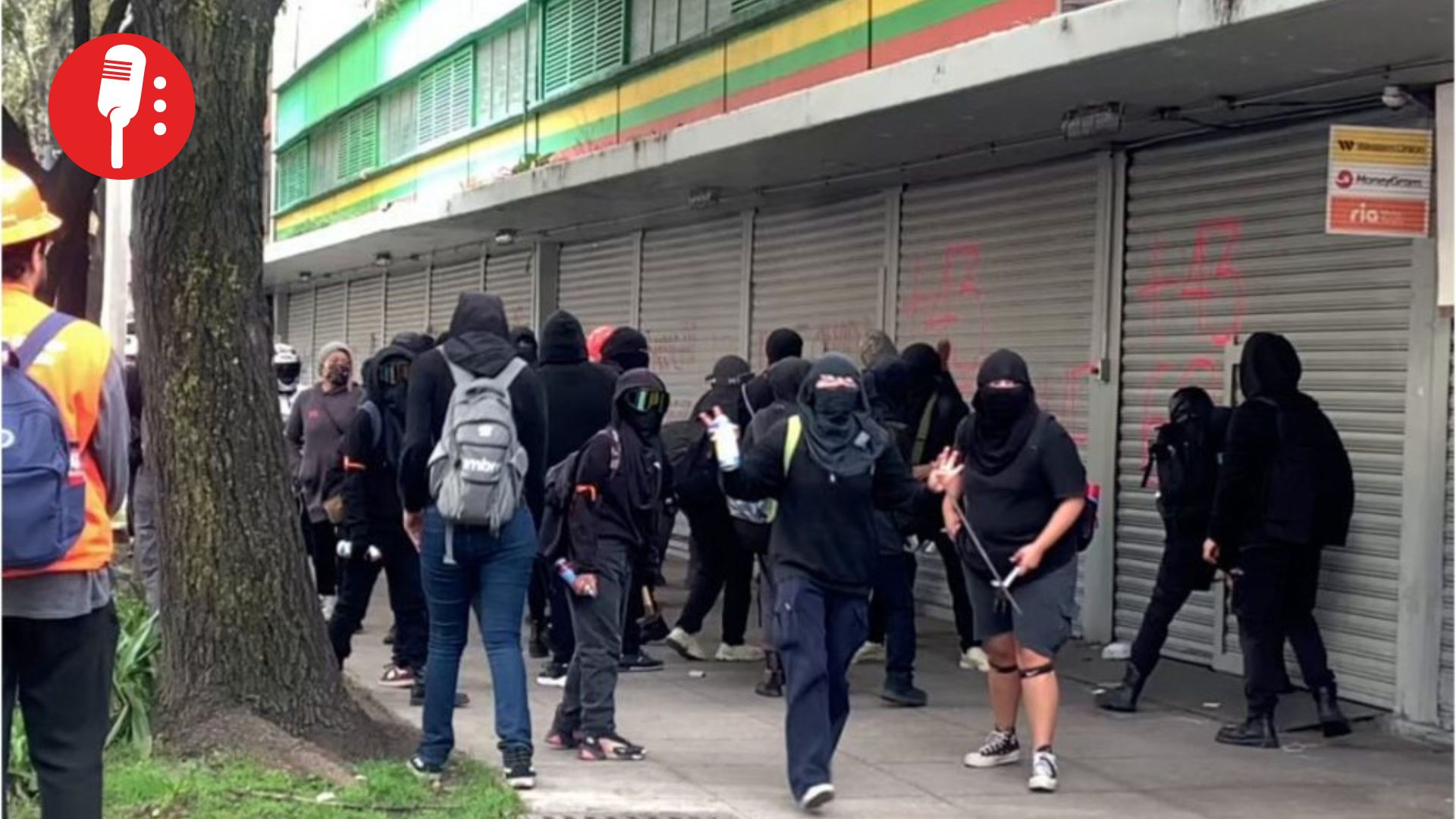 Bloque negro: infiltrados en marchas usan protestas para robar y vandalizar en CDMX