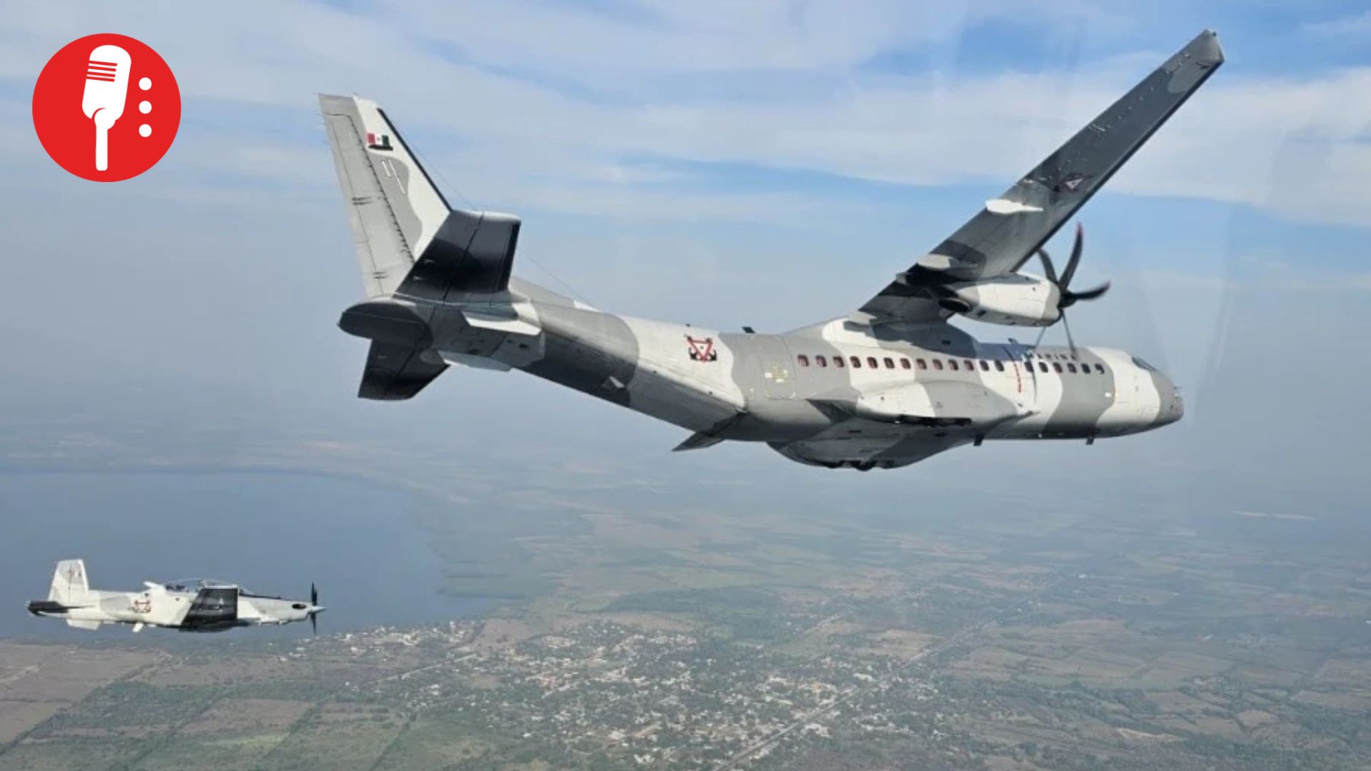 Avión de la Semar se desploma en Galveston, EUA durante misión médica