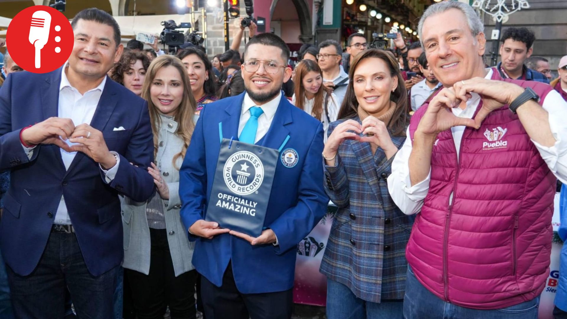 Récord Guinness: la rosca de Reyes más grande del mundo en Puebla Capital