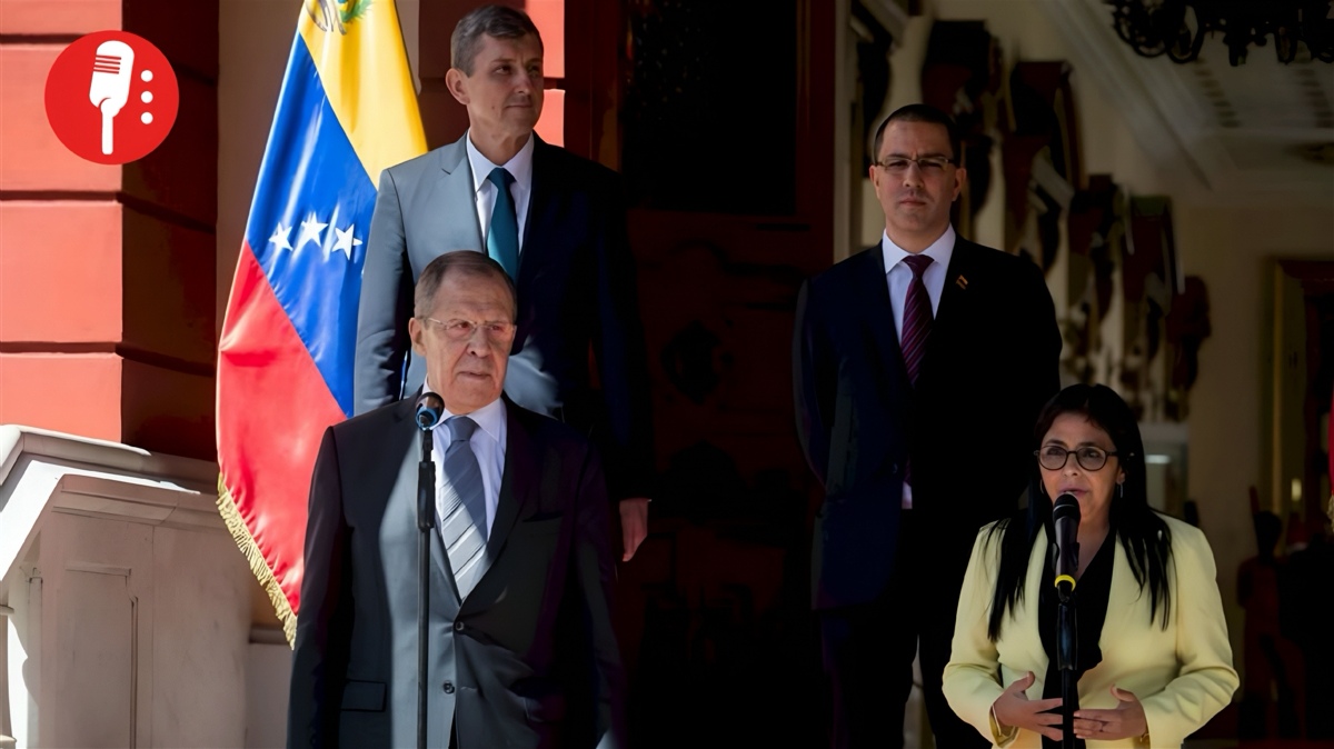 Delcy asume la presidencia