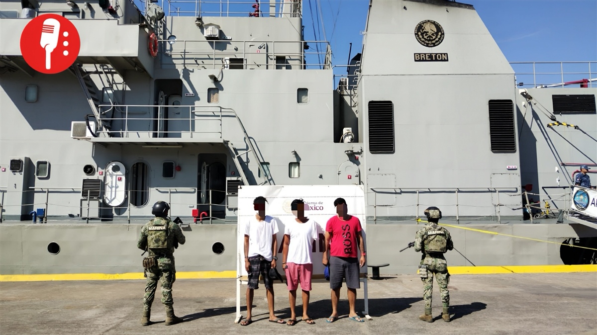 Capturan a tres hombres por tráfico de combustible en Michoacán