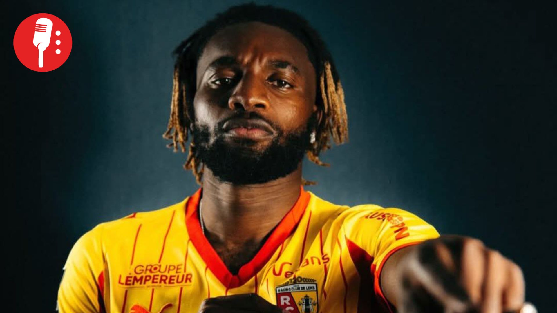 Lens acusa racismo contra Allan Saint-Maximin, lo defiende y cierra comentarios en redes sociales